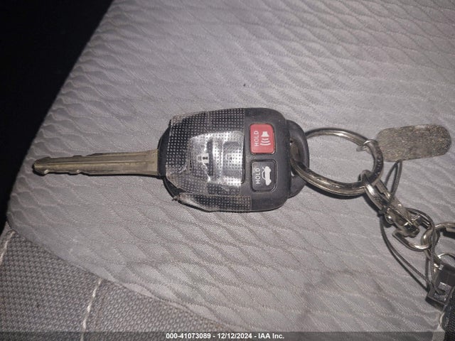 Toyota COROLLA LE 2016 5YFBURHE5GP528912 Image 11