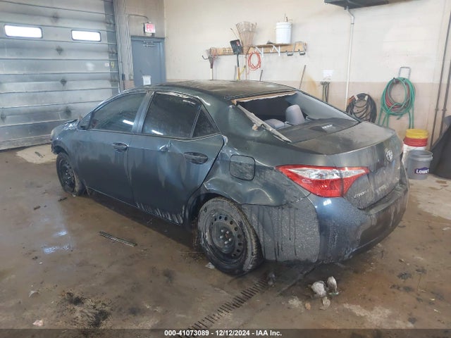 Toyota COROLLA LE 2016 5YFBURHE5GP528912 Image 3