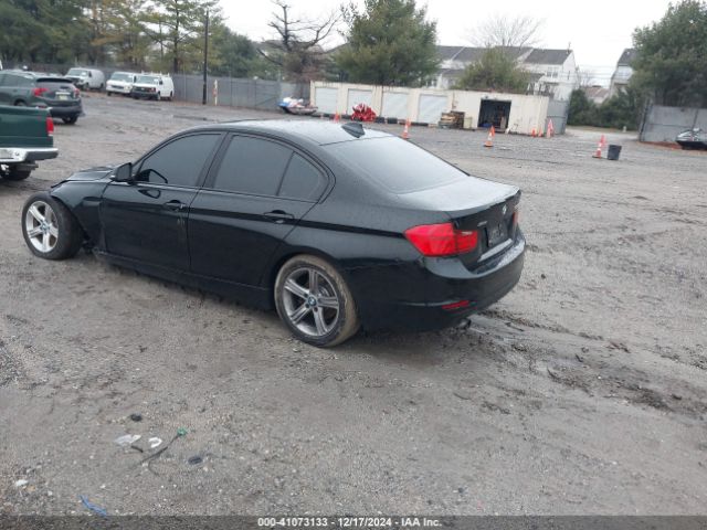 WBA3C3C5XEP661446 BMW 320i Xdrive