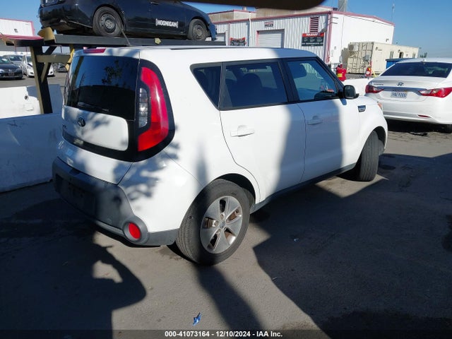 KIA Soul 2015 KNDJN2A25F7207890 Image 4