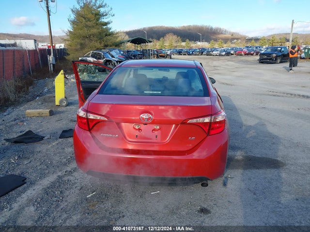 Toyota COROLLA LE 2018 5YFBURHE1JP755165 Image 16