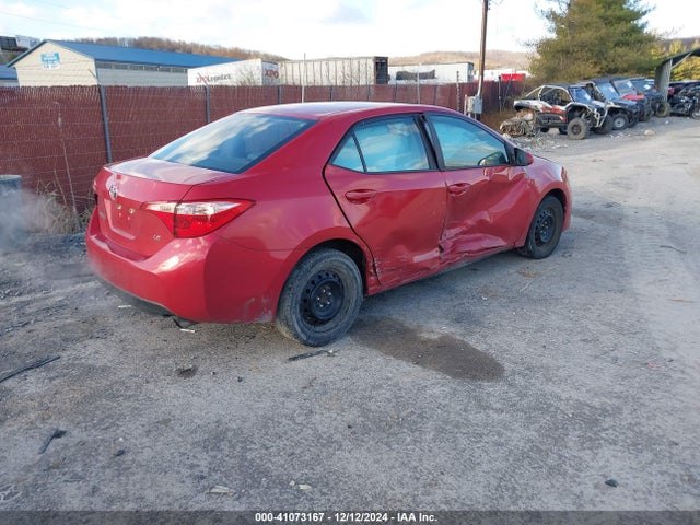 Toyota COROLLA LE 2018 5YFBURHE1JP755165 Image 4