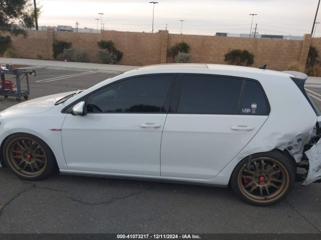 3VW547AU1FM104780 Volkswagen Golf Gti 2.0t Se W/performance Package 4-door