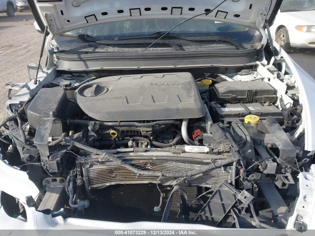Jeep Cherokee Latitude 2014 1C4PJMCS3EW224769 Image 10