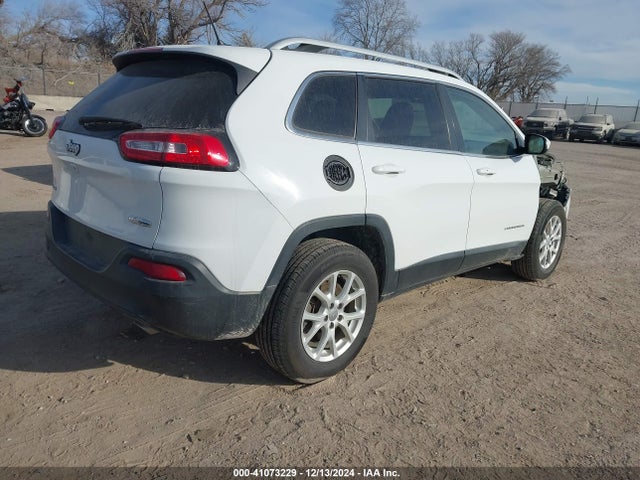 Jeep Cherokee Latitude 2014 1C4PJMCS3EW224769 Image 4