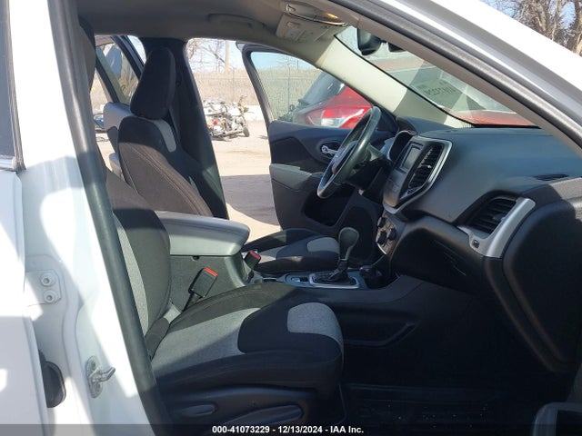 Jeep Cherokee Latitude 2014 1C4PJMCS3EW224769 Image 5