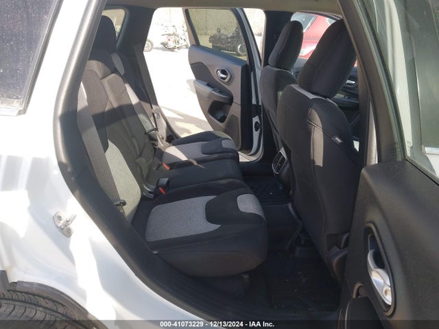 Jeep Cherokee Latitude 2014 1C4PJMCS3EW224769 Image 8