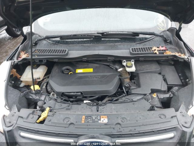 1FMCU9GX2FUB53775 Ford ESCAPE SE