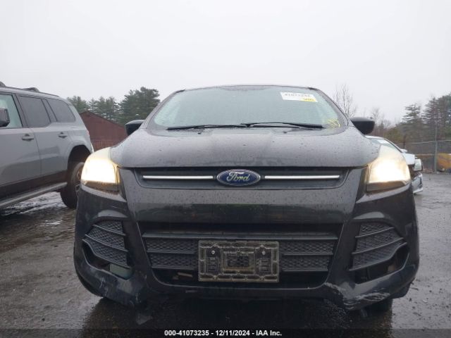 1FMCU9GX2FUB53775 Ford ESCAPE SE