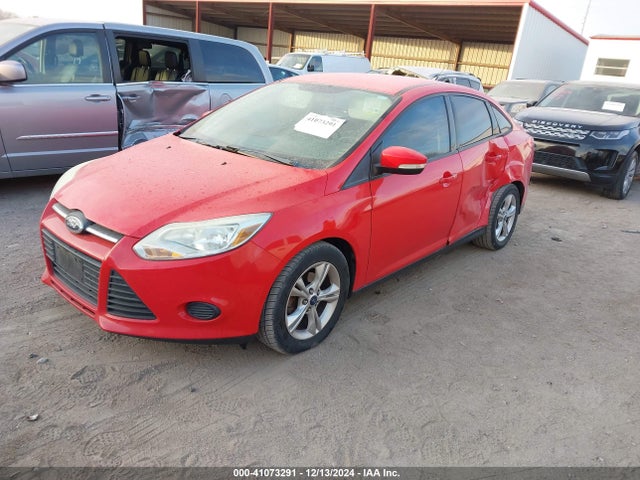 Ford FOCUS SE 2014 1FADP3F23EL237679 Image 2