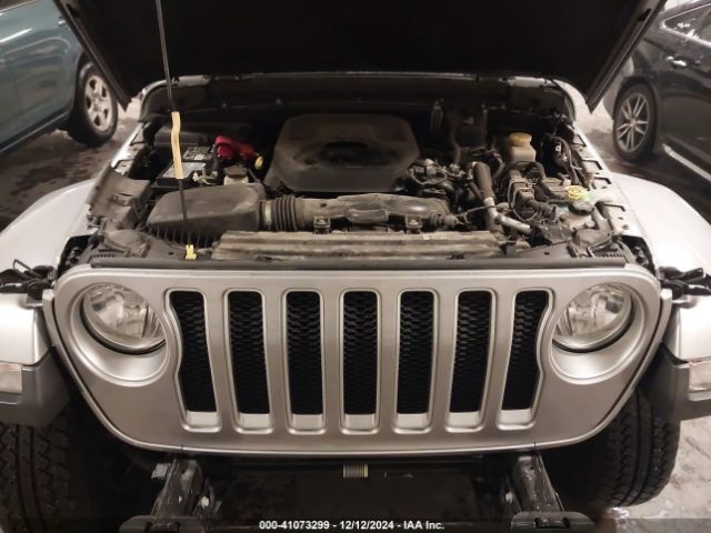 1C4HJXEN0KW527985 Jeep Wrangler Unlimited Sahara 4x4