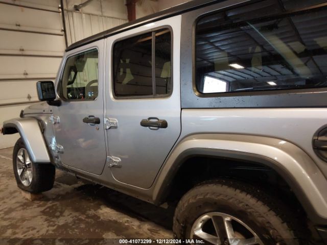1C4HJXEN0KW527985 Jeep Wrangler Unlimited Sahara 4x4