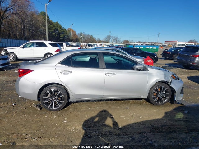 Toyota COROLLA SE 2018 5YFBURHE0JP778856 Image 13