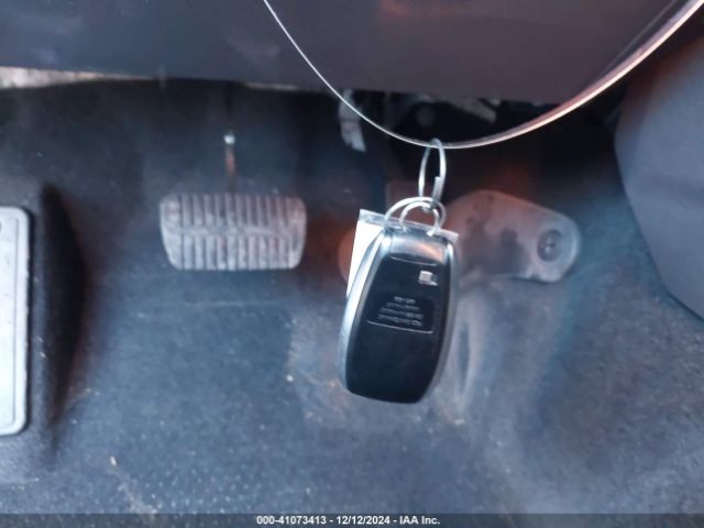 JF2SKAGC5KH593806 Subaru Forester Premium