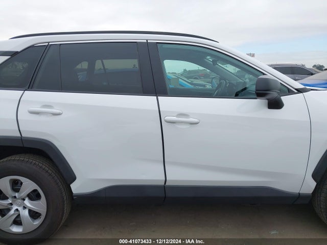 Toyota RAV4 LE 2020 2T3H1RFV2LW084619 Image 14