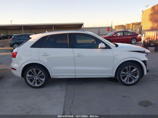 WA1BCCFS2JR000549 Audi Q3 2.0t Premium/2.0t Sport Premium