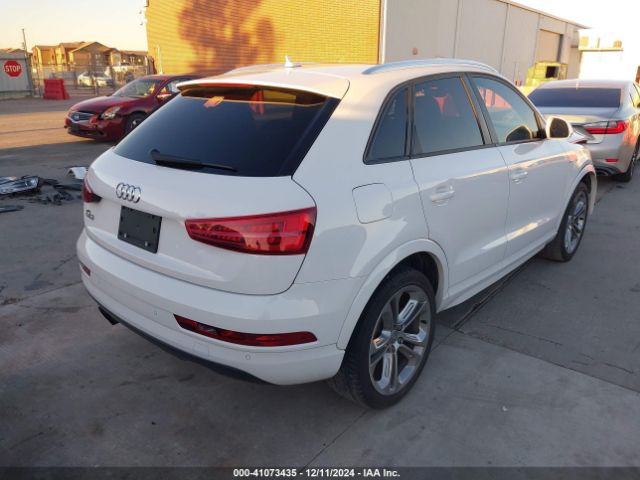 WA1BCCFS2JR000549 Audi Q3 2.0t Premium/2.0t Sport Premium