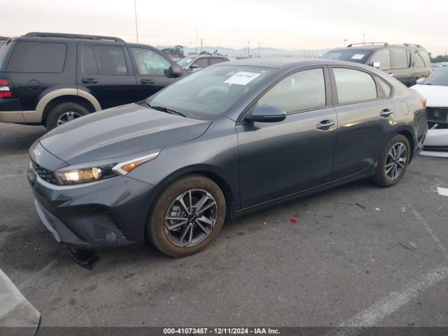 3KPF24AD4PE657320 KIA Forte Lxs