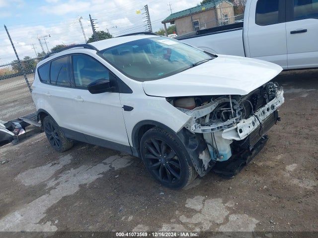 Ford ESCAPE SE 2017 1FMCU0G95HUF07000 Image 1