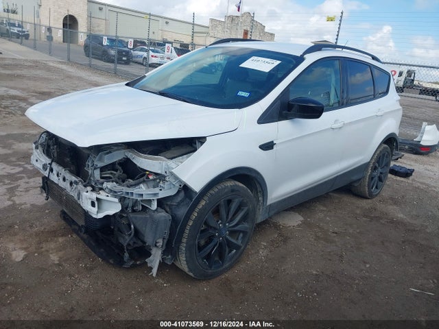 Ford ESCAPE SE 2017 1FMCU0G95HUF07000 Image 2
