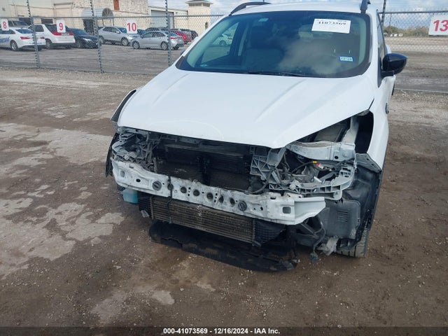 Ford ESCAPE SE 2017 1FMCU0G95HUF07000 Image 6