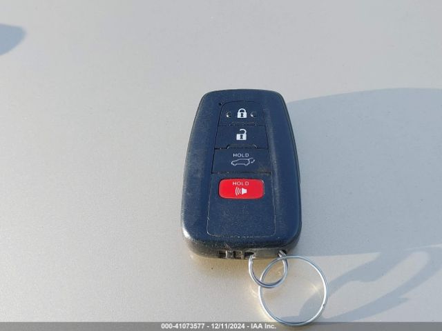 JTMRWRFV0MD119873 Toyota Rav4 Hybrid Xle