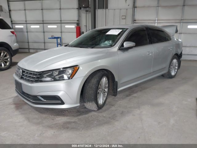 1VWBT7A37GC027073 Volkswagen Passat 1.8t Se