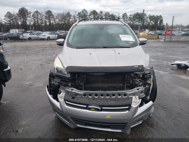 1FMCU9J9XFUB69328 Ford Escape Titanium