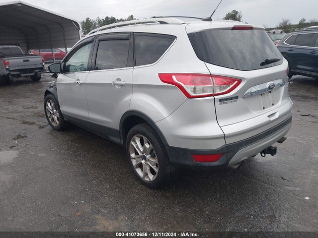 1FMCU9J9XFUB69328 Ford Escape Titanium