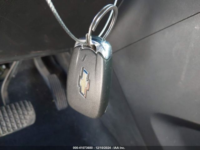 KL7CJLSB2LB008777 Chevrolet Trax Fwd Lt