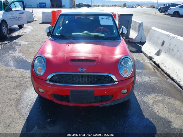 2008 MINI COOPER S WMWMF73598TV37182 Photo 5