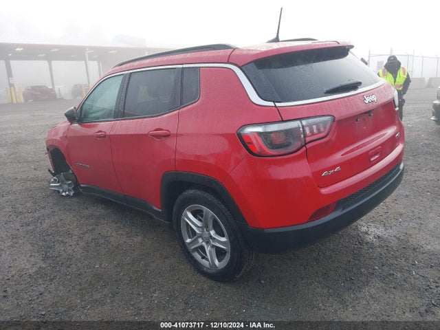 3C4NJDBN0RT604666 Jeep Compass Latitude 4x4