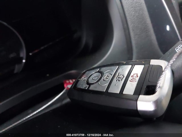 1FM5K8F88KGA73988 Ford Explorer Limited
