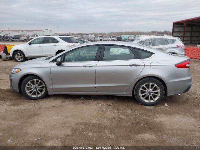 3FA6P0HD8LR259939 Ford FUSION SE
