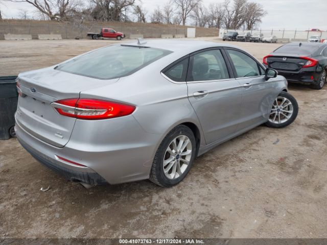 3FA6P0HD8LR259939 Ford FUSION SE