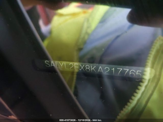 SALYL2EX8KA217765 Land Rover Range Rover Velar P250 R-dynamic Se
