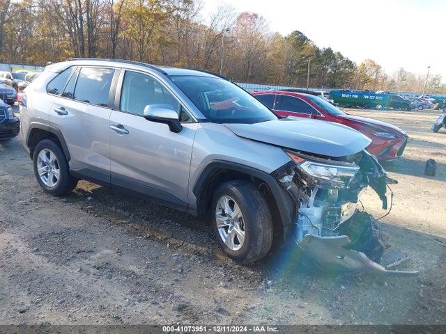 Toyota Rav4 Xle 2019 JTMW1RFV9KD016966 Image 1