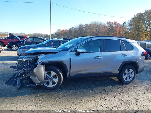 Toyota Rav4 Xle 2019 JTMW1RFV9KD016966 Image 14