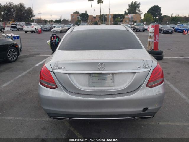 55SWF4KB0FU006730 Mercedes-Benz C 300 4matic/luxury 4matic/sport 4matic