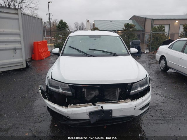 3VV1B7AX6JM098633 Volkswagen Tiguan 2.0t S
