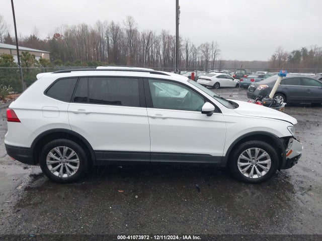 3VV1B7AX6JM098633 Volkswagen Tiguan 2.0t S