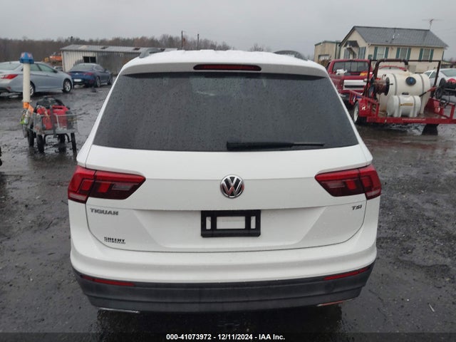 3VV1B7AX6JM098633 Volkswagen Tiguan 2.0t S