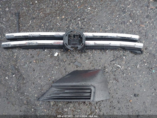 3VV1B7AX6JM098633 Volkswagen Tiguan 2.0t S