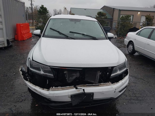 3VV1B7AX6JM098633 Volkswagen Tiguan 2.0t S