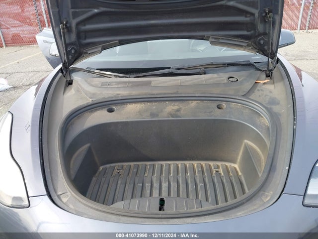 2022 TESLA MODEL 3 5YJ3E1EAXNF109452 Photo 9