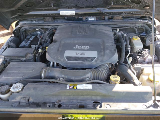 1C4BJWDG8GL202397 Jeep Wrangler Unlimited Sport