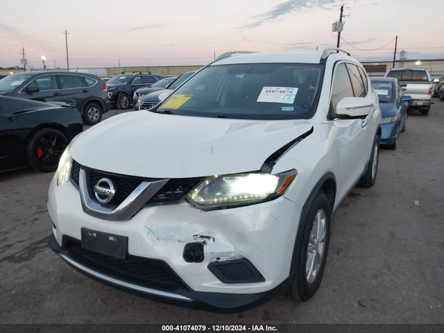 Nissan ROGUE SV 2014 5N1AT2MT3EC822594 Image 2