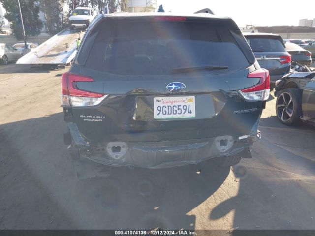 JF2SKADC0PH461757 Subaru Forester Premium
