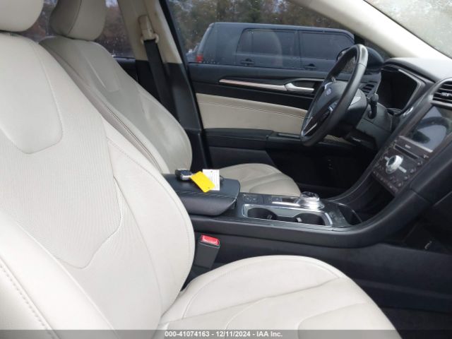 3FA6P0RU3JR250500 Ford Fusion Hybrid Titanium