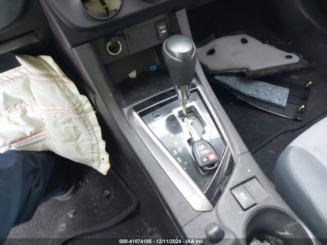5YFBURHE5FP317627 Toyota COROLLA L